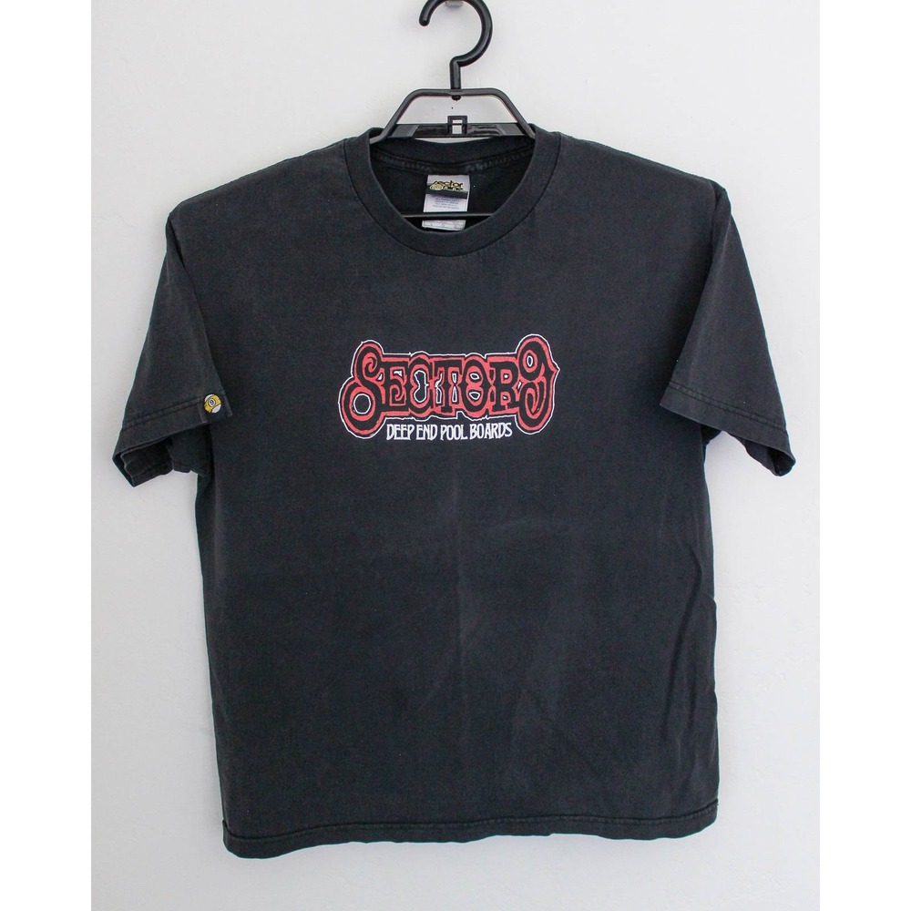 Sector 9 T-Shirt Large Black Deep End Pool Boards Graphic Skateboard Vintage Tee